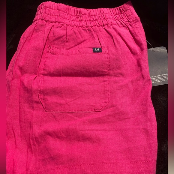 GAP Ladies Linen Shorts - Berry - Size XL - NWT - Picture 9 of 10